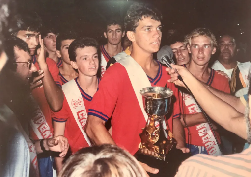 Equipe juvenil campeã catarinense de 1990 do Marcílio Dias