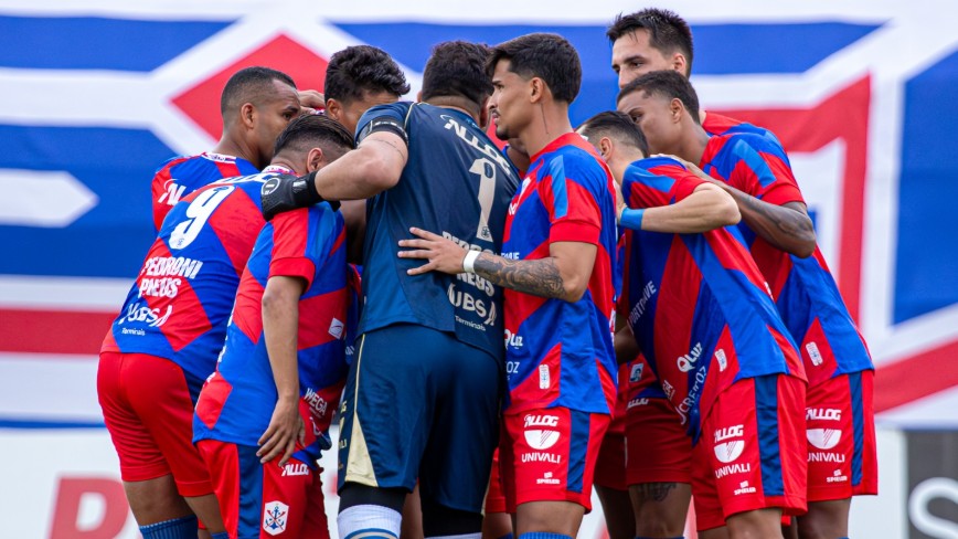 Marcílio Dias empata sem gols com São Joseense