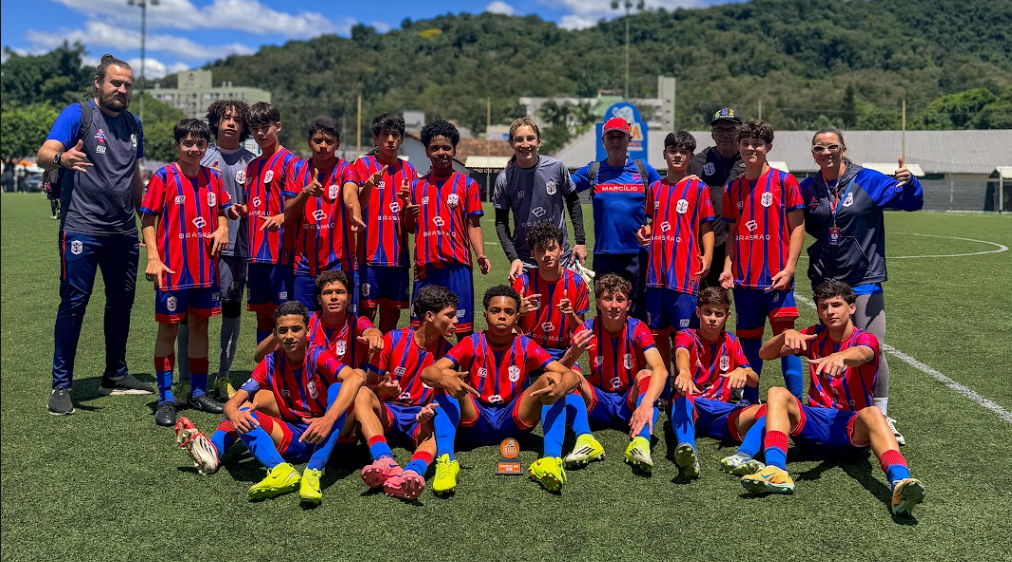 Base do Marcílio Dias vence na Copa Segalas